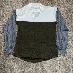Maurice’s long sleeve top